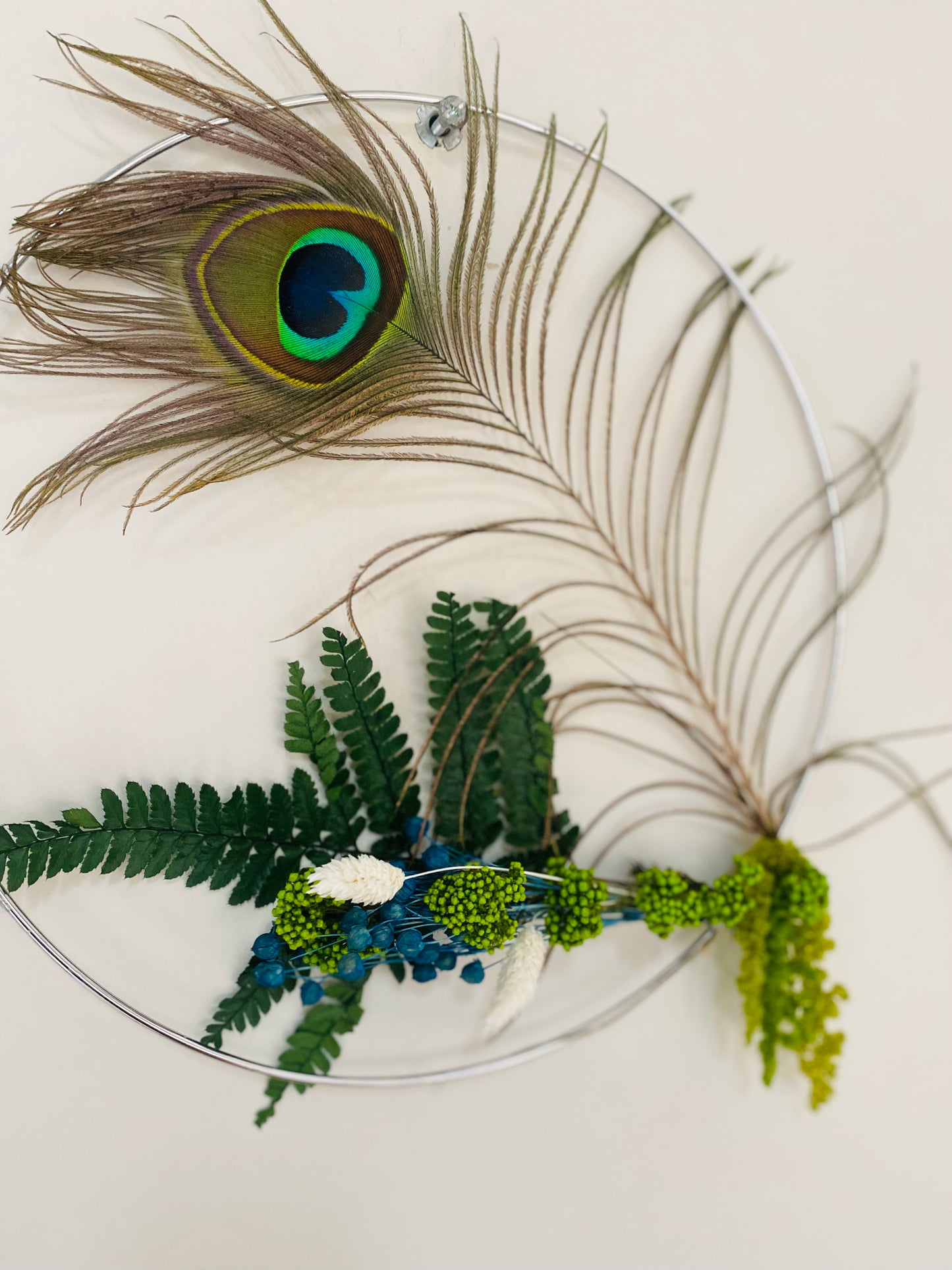 Couronne Poetique Plume de Paon Fougere stabilisee